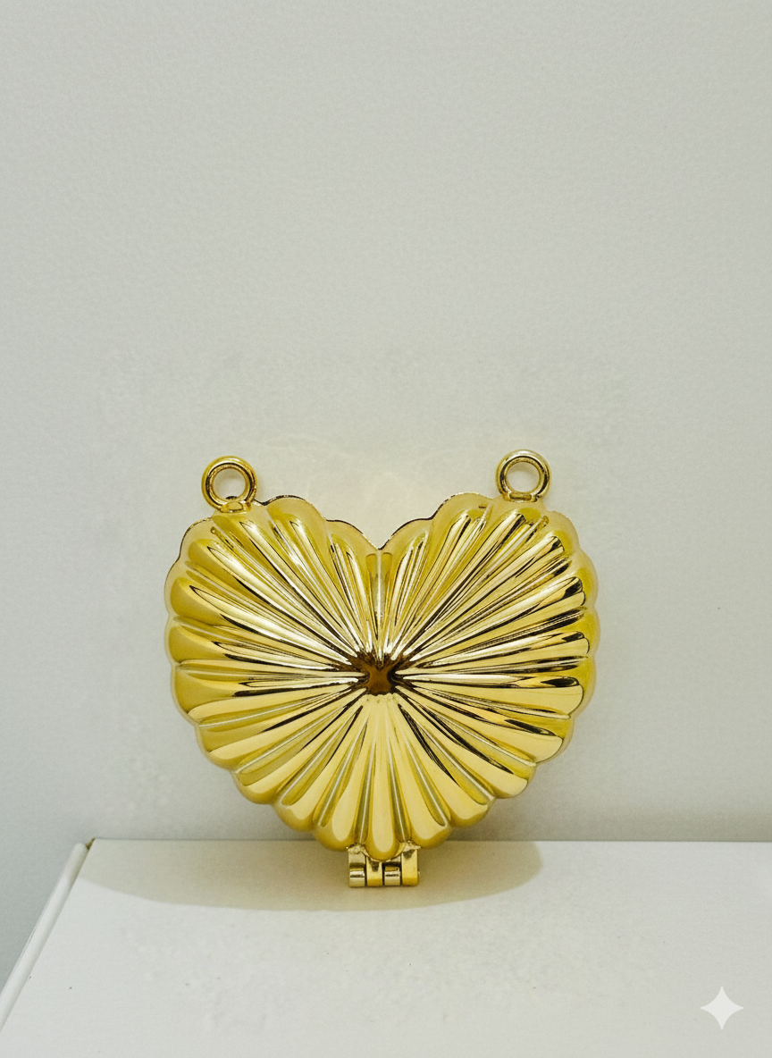 Heart Clutch