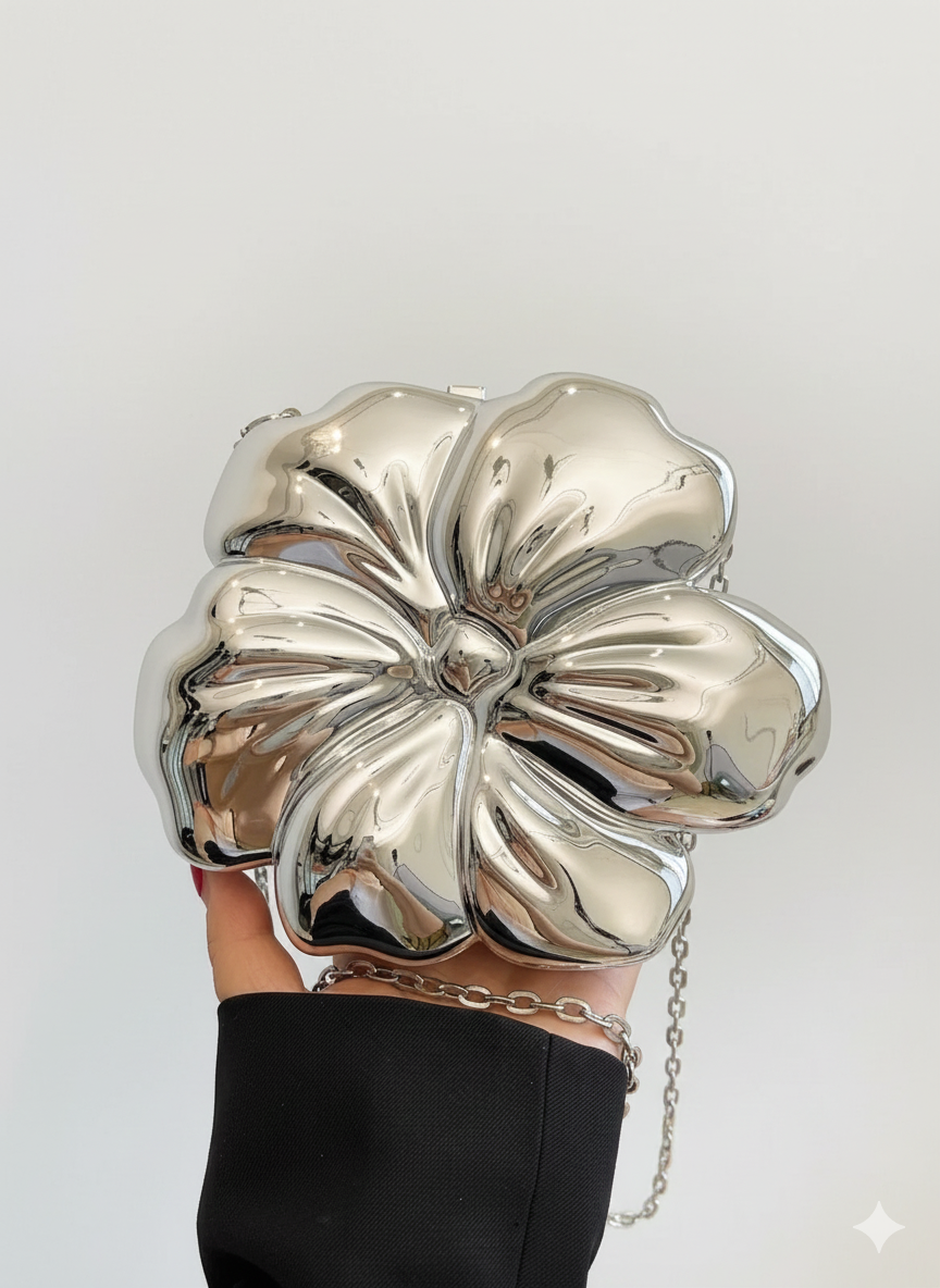 Flower clutch